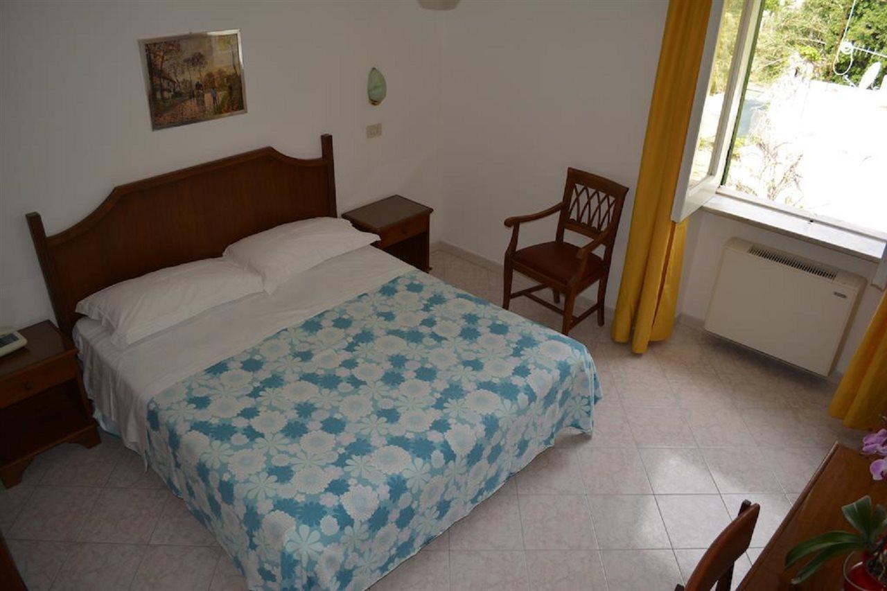 Hotel Maronti Barano d'Ischia Ngoại thất bức ảnh